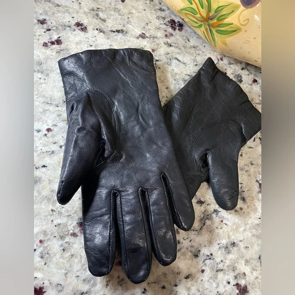 Plush Black Leather Gloves Size L (8.5) | Soft Leather|Asymmetrical Design NEW